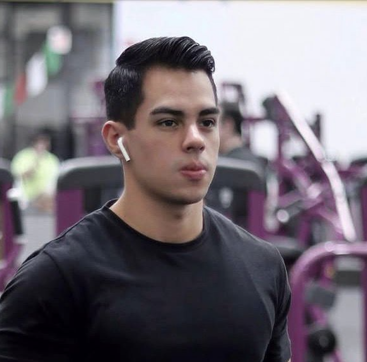 Alex Vazquez, coach de Bunker Studio